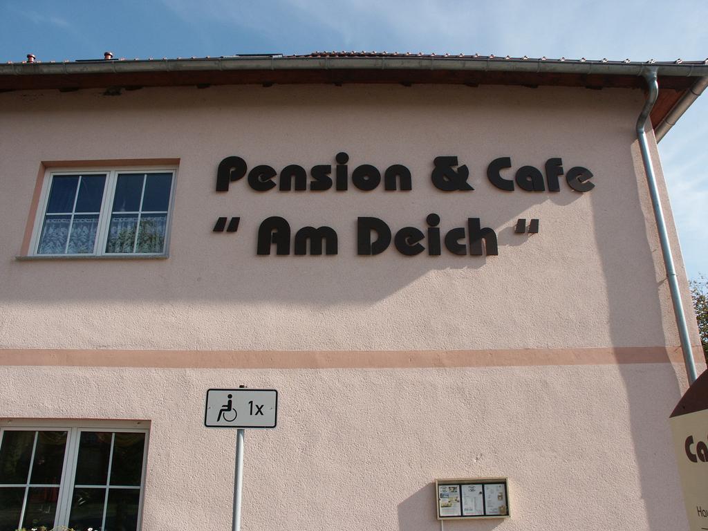Pension Am Deich Kröslin Εξωτερικό φωτογραφία